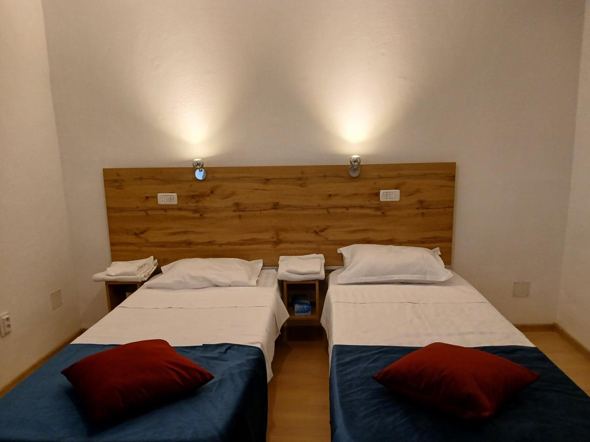 בוקרשט Center Walk Studios מראה חיצוני תמונה